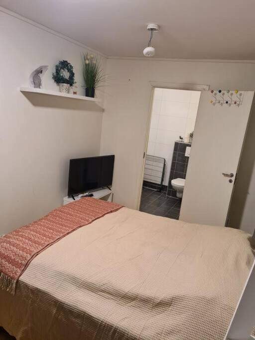 Small Studio Appartment 特罗姆瑟 外观 照片